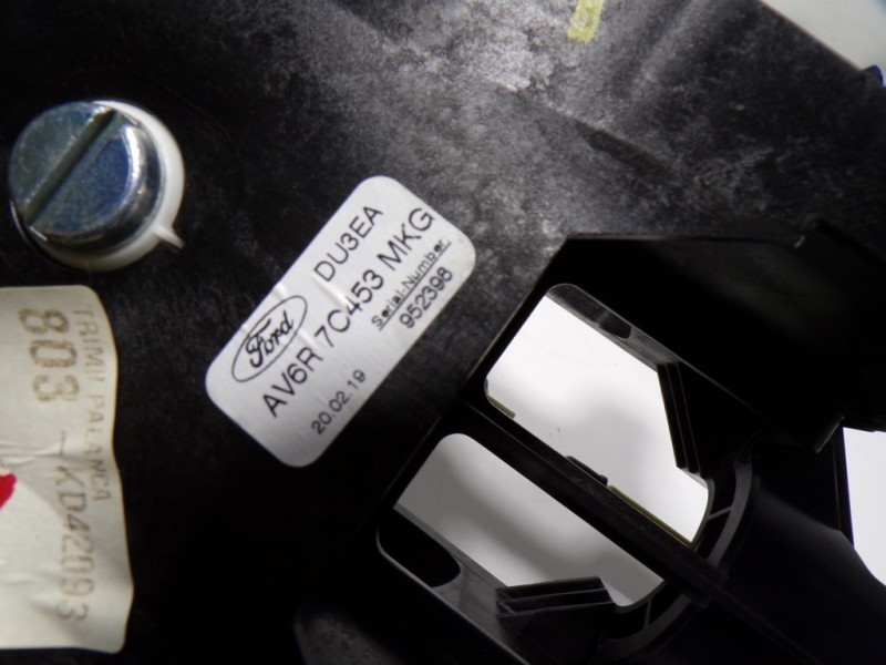 Recambio de palanca cambio para ford kuga (cbs) 1.5 ecoboost cat referencia OEM IAM 1788830 AV6R7C453MKG 