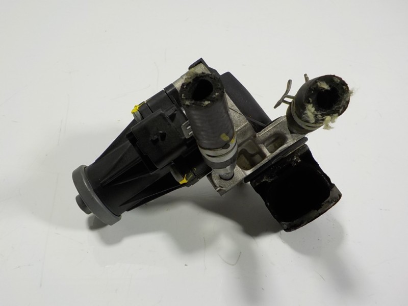 Recambio de valvula egr para peugeot 308 1.6 blue-hdi fap referencia OEM IAM 9813064280 9829870080 230003490713