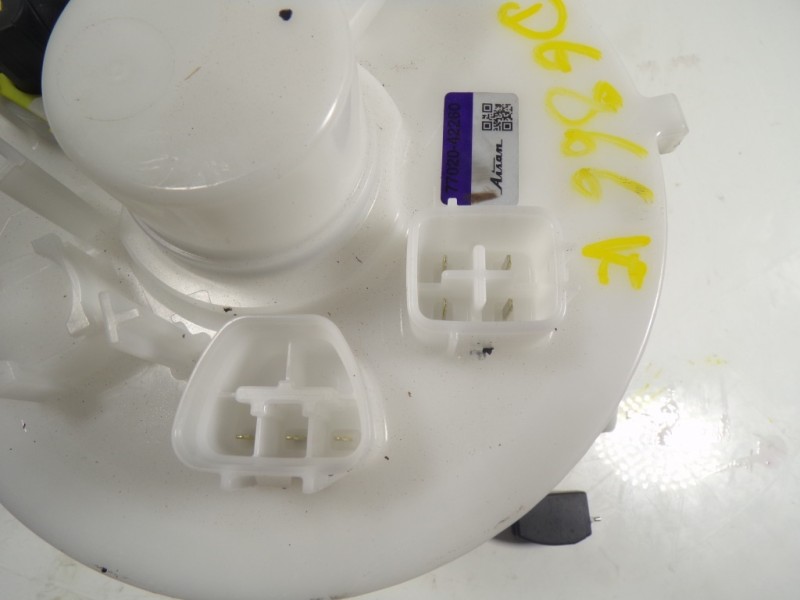 Recambio de aforador para toyota rav4 hybrid fwd referencia OEM IAM 7702042260 7702042260 