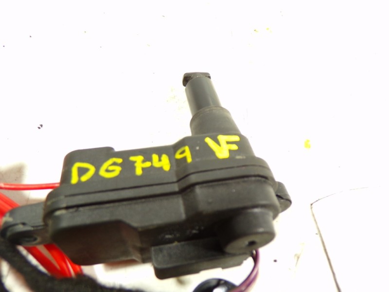 Recambio de motor c/c tapon combustible para audi a1 sportback (8xf) 1.6 tdi referencia OEM IAM 8X0862153 8X0862153 