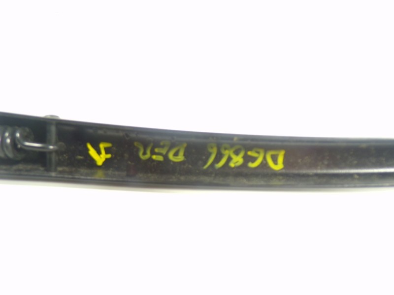 Recambio de brazo limpia delantero derecho para toyota rav4 hybrid fwd referencia OEM IAM 8521142210  