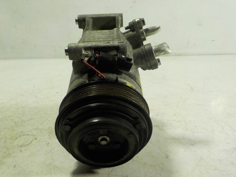 Recambio de compresor aire acondicionado para mazda cx-5 2.2 turbodiesel cat referencia OEM IAM  KF013780 
