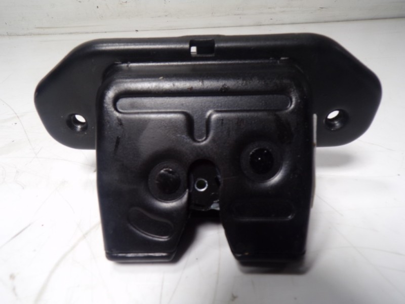 Recambio de cerradura maletero / porton para kia rio (yb) 1.0 tgdi cat referencia OEM IAM 81230H8000  