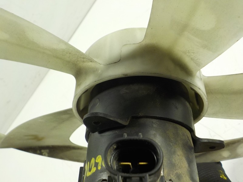 Recambio de electroventilador para mitsubishi space star (a00) 1.2 referencia OEM IAM 1355A291 AE2635005070 