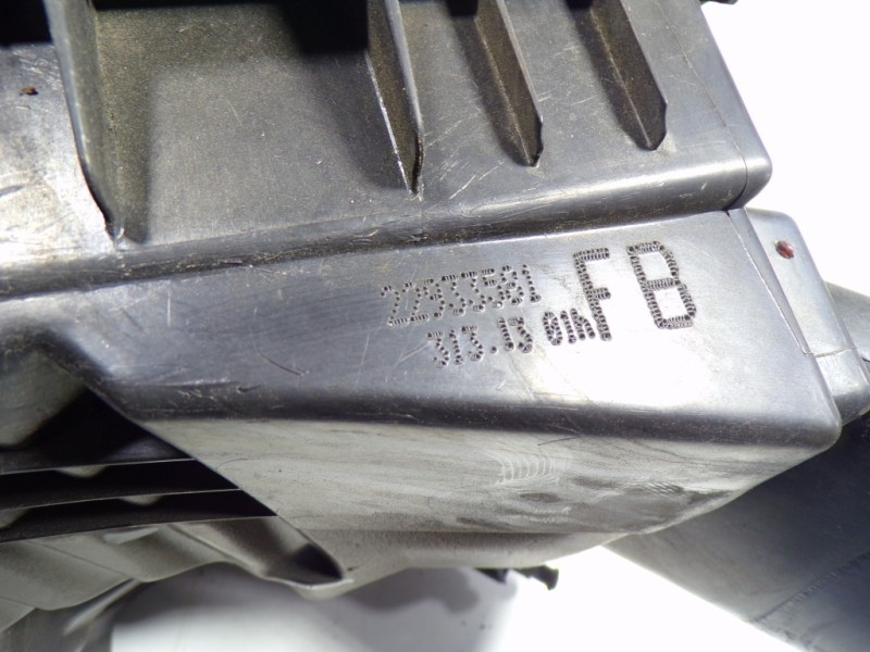 Recambio de filtro aire para opel insignia berlina 2.0 16v cdti referencia OEM IAM 13296367 22933581 22933581