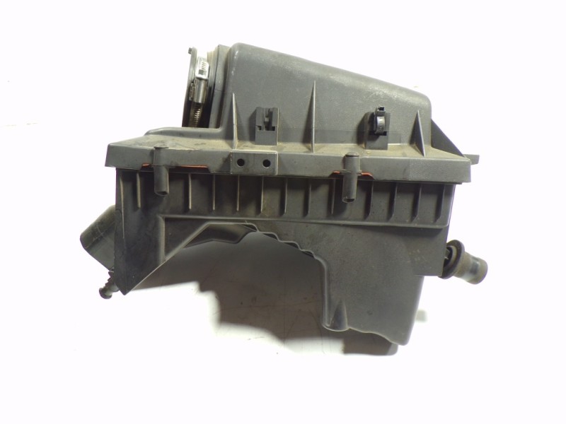 Recambio de filtro aire para opel insignia berlina 2.0 16v cdti referencia OEM IAM 13296367 22933581 22933581