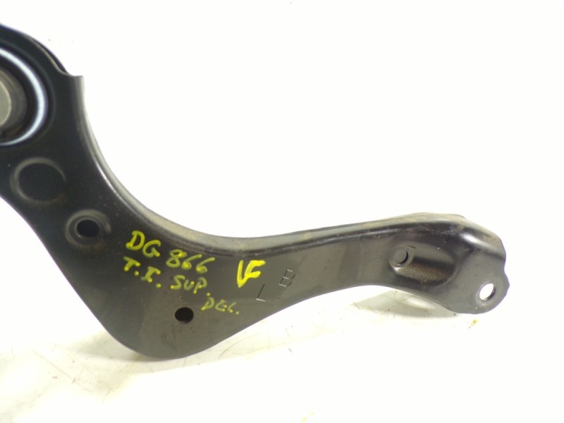 Recambio de brazo suspension superior trasero izquierdo para toyota rav4 hybrid fwd referencia OEM IAM 4879042030 4879042030 