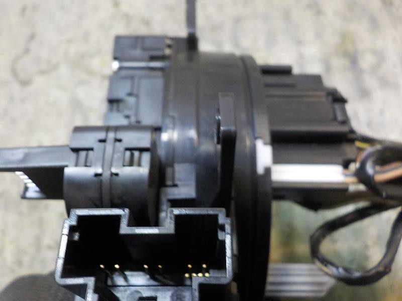 Recambio de anillo airbag para ford focus turn. (cb8) 1.6 tdci cat referencia OEM IAM 1768432  