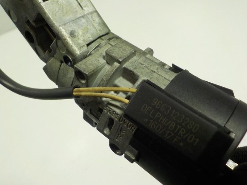 Recambio de antirrobo para citroën c-elysée 1.6 blue-hdi fap referencia OEM IAM 4162WK 9663123280 