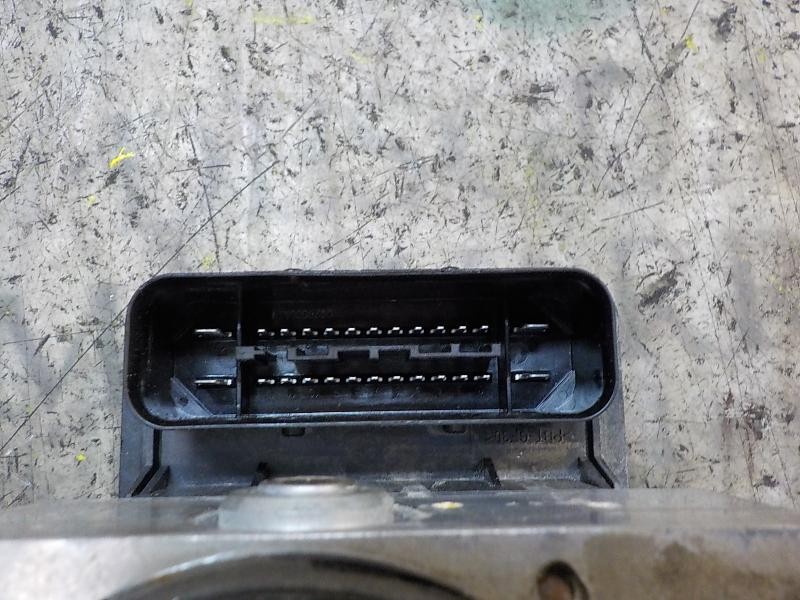 Recambio de abs para opel zafira b 1.6 16v cat referencia OEM IAM   