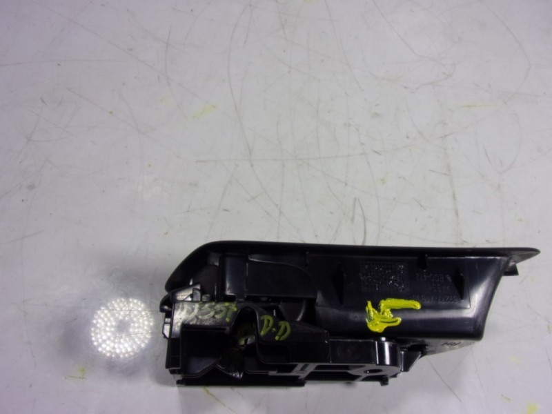 Recambio de maneta interior delantera derecha para toyota c-hr 132 kw referencia OEM IAM 69205F4010C1  