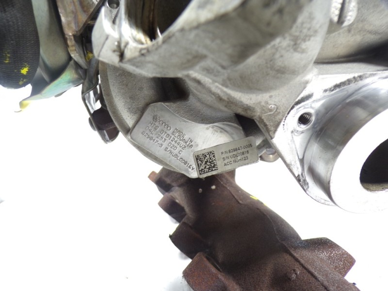 Recambio de turbocompresor para audi a1 sportback (8xf) 1.6 tdi referencia OEM IAM 04L253020C 04L253020C 
