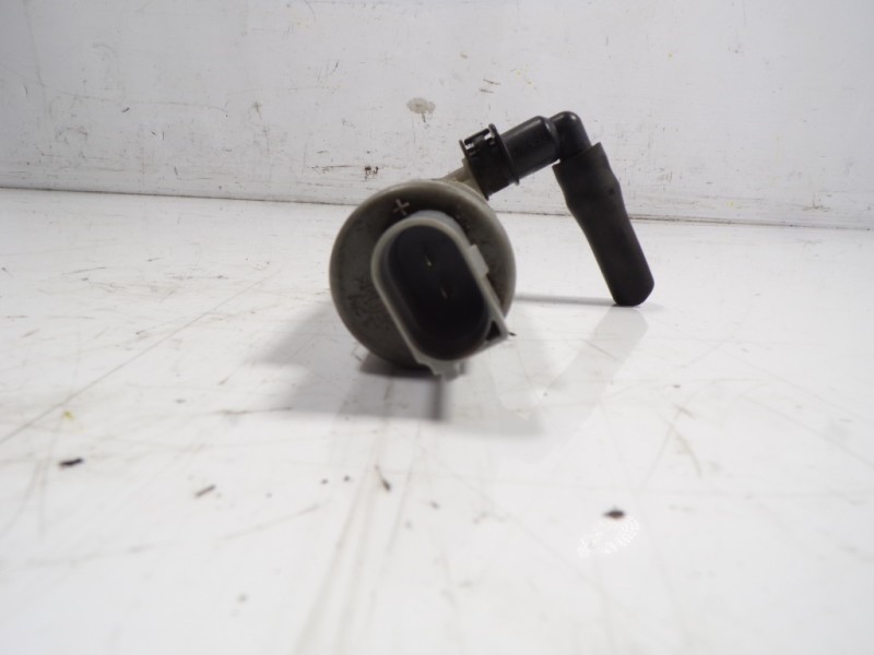 Recambio de bomba limpia para opel insignia berlina 2.0 16v cdti referencia OEM IAM 13250289 13250289 31556942