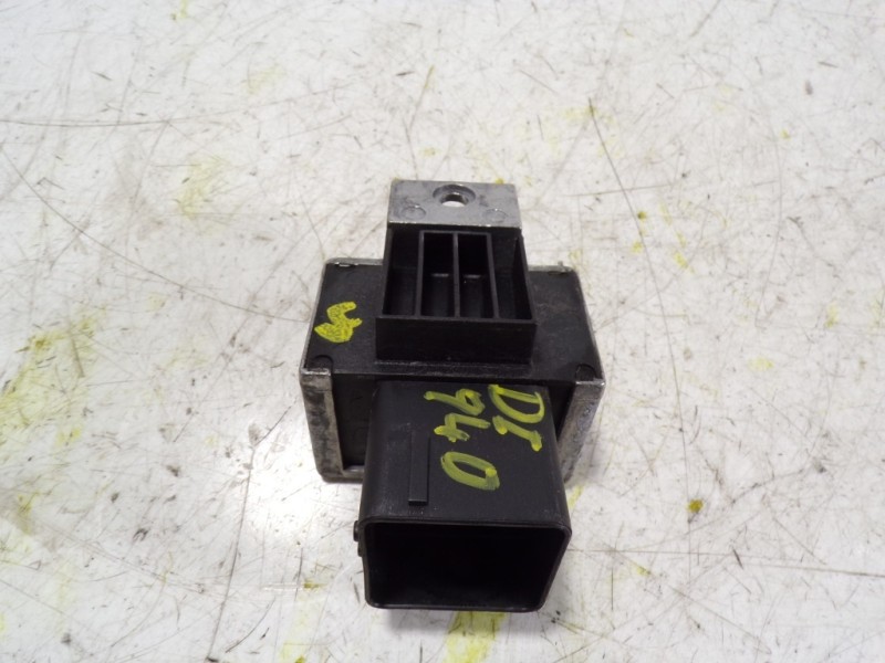 Recambio de caja precalentamiento para renault clio iv 1.5 dci diesel fap referencia OEM IAM 110678071R 110678071R 