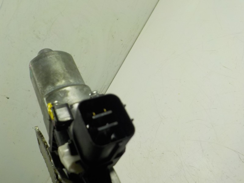 Recambio de elevalunas delantero derecho para mitsubishi space star (a00) 1.2 referencia OEM IAM 5713A318 5713A382 5713A382