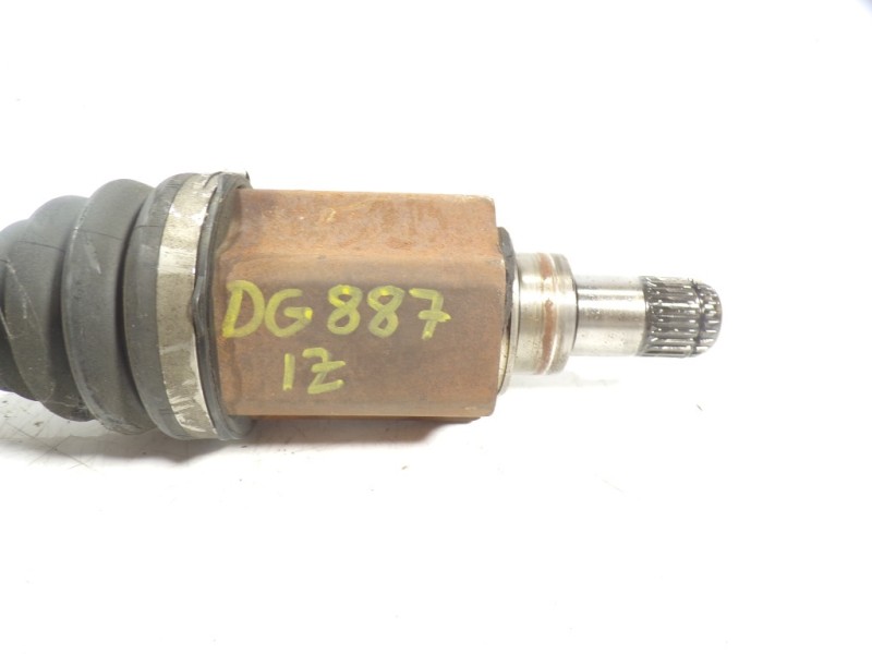 Recambio de transmision izquierda para bmw x1 (e84) xdrive 18d referencia OEM IAM 31607605511 7591681 