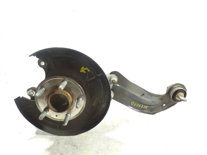 Recambio de mangueta trasera derecha para opel insignia berlina 2.0 16v cdti referencia OEM IAM 23190320  