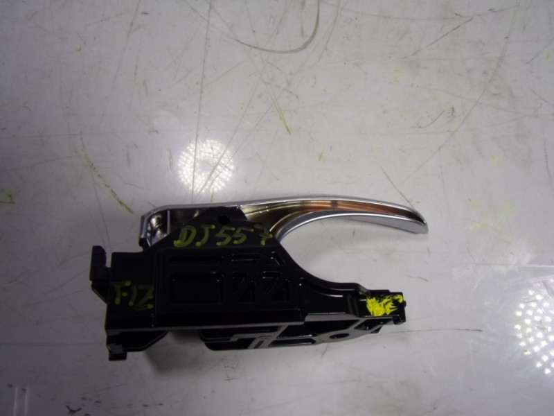 Recambio de maneta interior trasera izquierda para toyota c-hr 132 kw referencia OEM IAM 69206F4010C1  