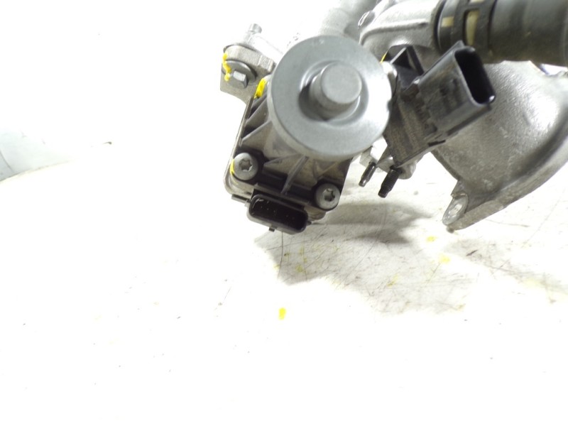 Recambio de valvula egr para renault clio iv 1.5 dci diesel fap referencia OEM IAM 147107172R H8201411538 