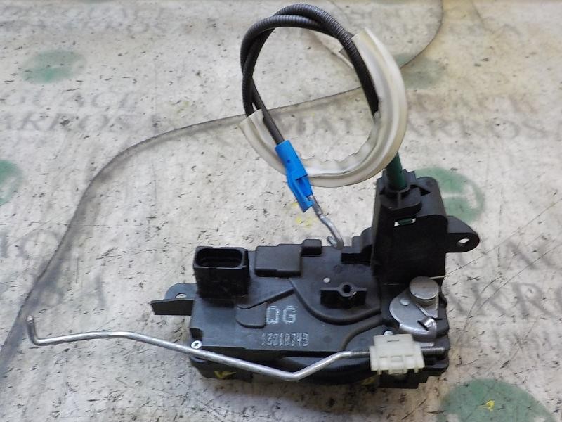 Recambio de cerradura puerta delantera derecha para opel zafira b 1.6 16v cat referencia OEM IAM   