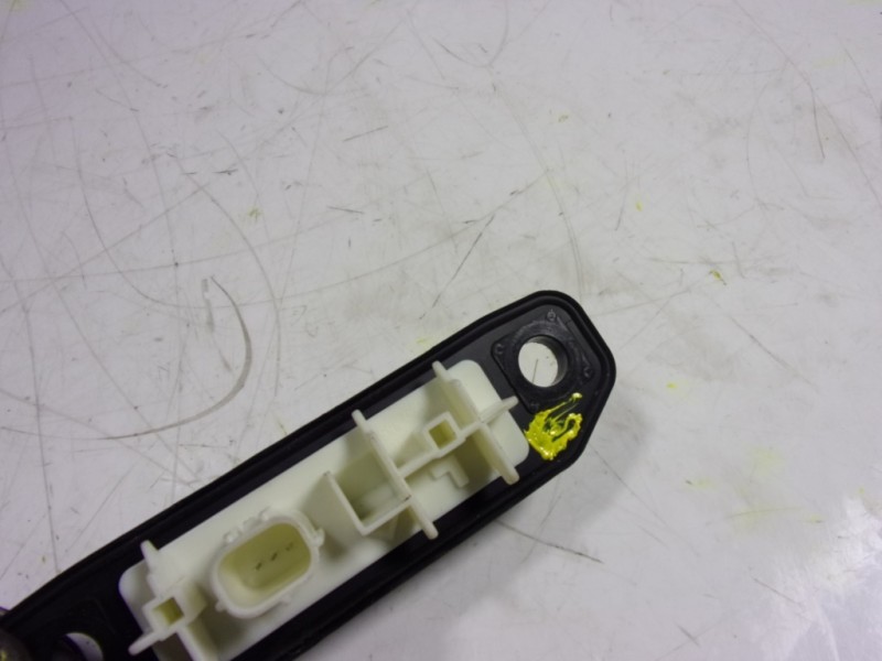 Recambio de maneta porton para toyota c-hr 132 kw referencia OEM IAM 84840F4020  