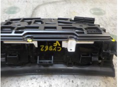 Recambio de cuadro instrumentos para opel zafira b 1.6 16v cat referencia OEM IAM    2