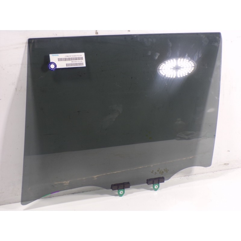 Recambio de cristal puerta trasero izquierdo para toyota rav4 hybrid fwd referencia OEM IAM 6810442200  