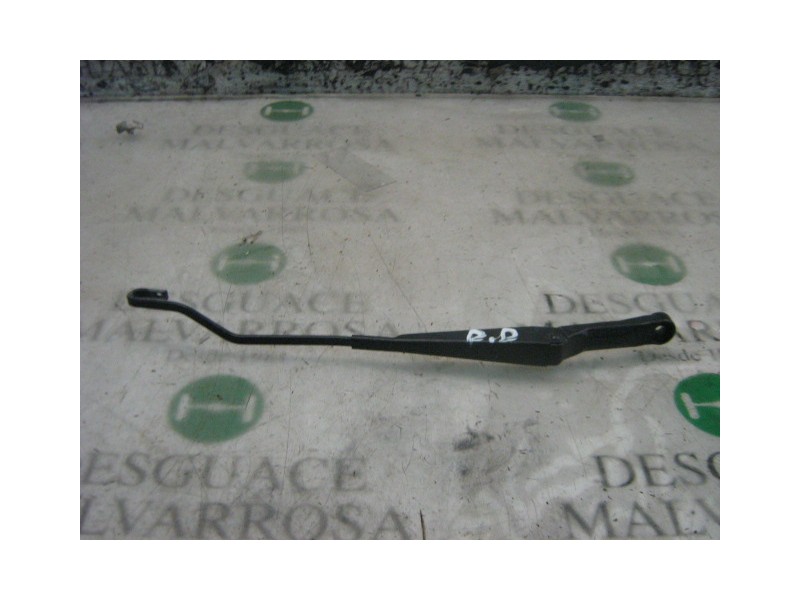 Recambio de brazo limpia delantero derecho para seat ibiza (6k1) signo referencia OEM IAM   