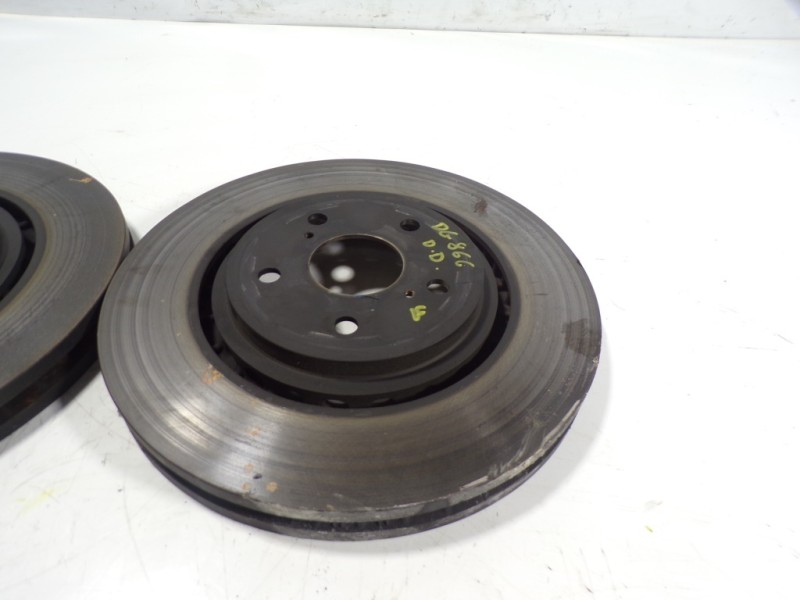 Recambio de disco freno delantero para toyota rav4 hybrid fwd referencia OEM IAM 4351248140  