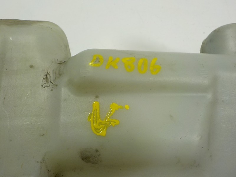 Recambio de deposito limpia para mercedes-benz clase r (w251) 3.0 cdi cat referencia OEM IAM A2518692120 A2518690520 