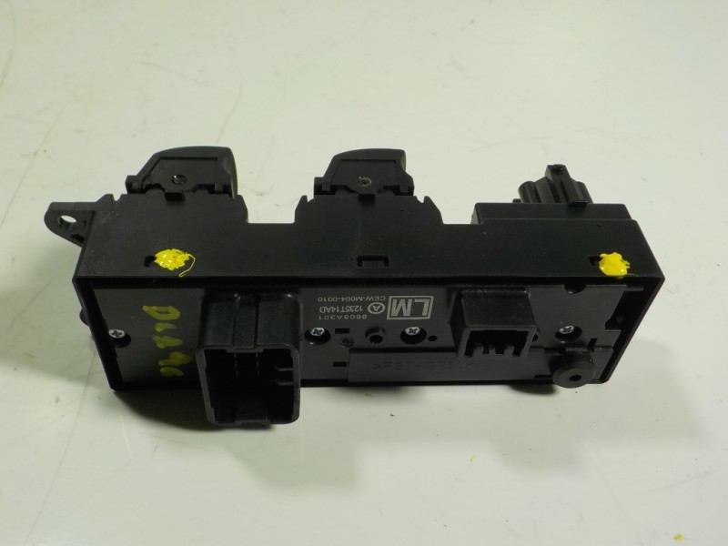 Recambio de mando elevalunas delantero izquierdo para mitsubishi space star (a00) 1.2 referencia OEM IAM 8608A301 8608A301 