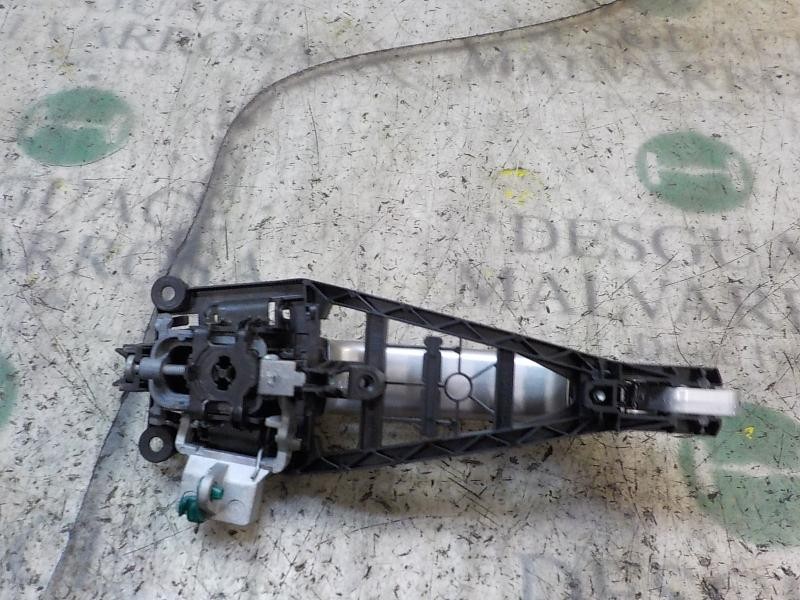 Recambio de maneta exterior trasera derecha para opel zafira b 1.6 16v cat referencia OEM IAM   