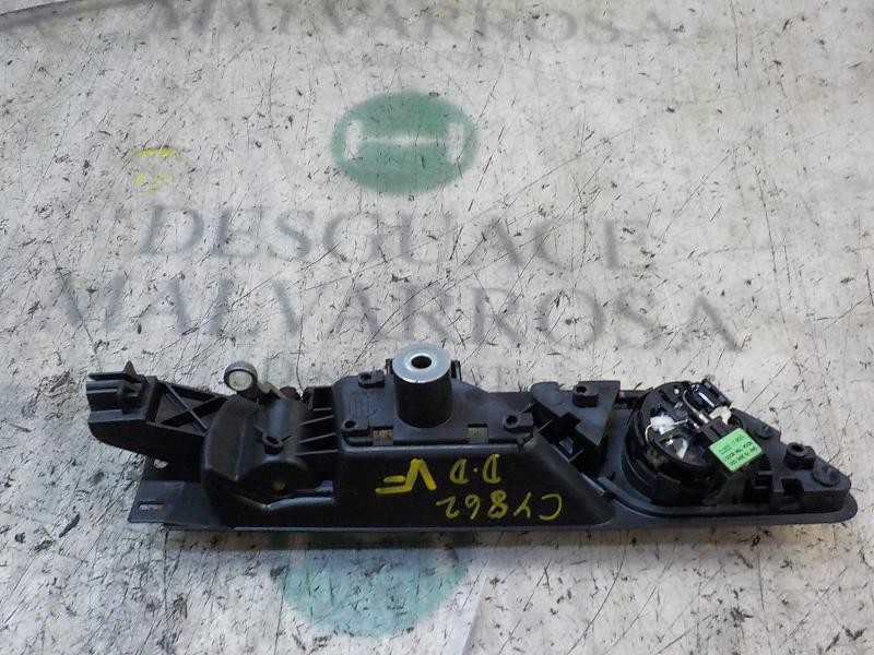 Recambio de maneta interior delantera derecha para opel zafira b 1.6 16v cat referencia OEM IAM   