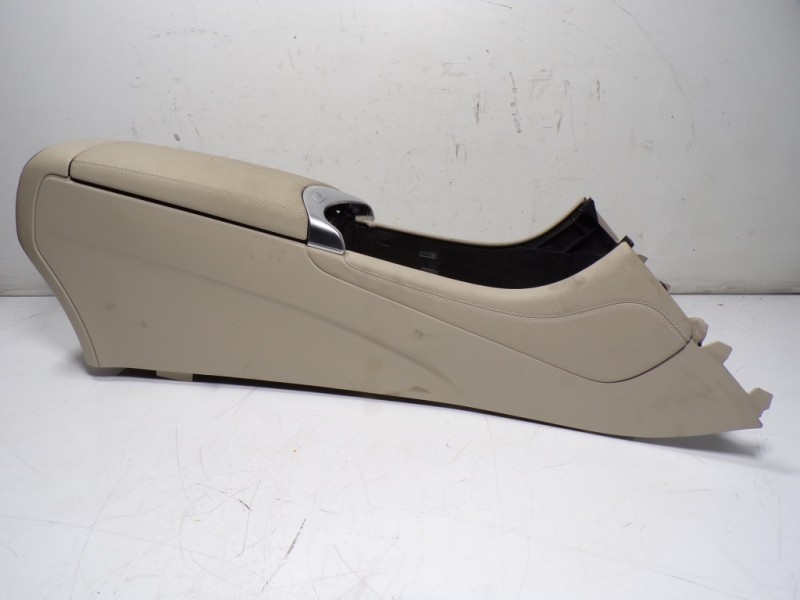 Recambio de apoyabrazos central para mercedes-benz clase glc (w253) 2.0 cgi cat referencia OEM IAM A20568088048S09  