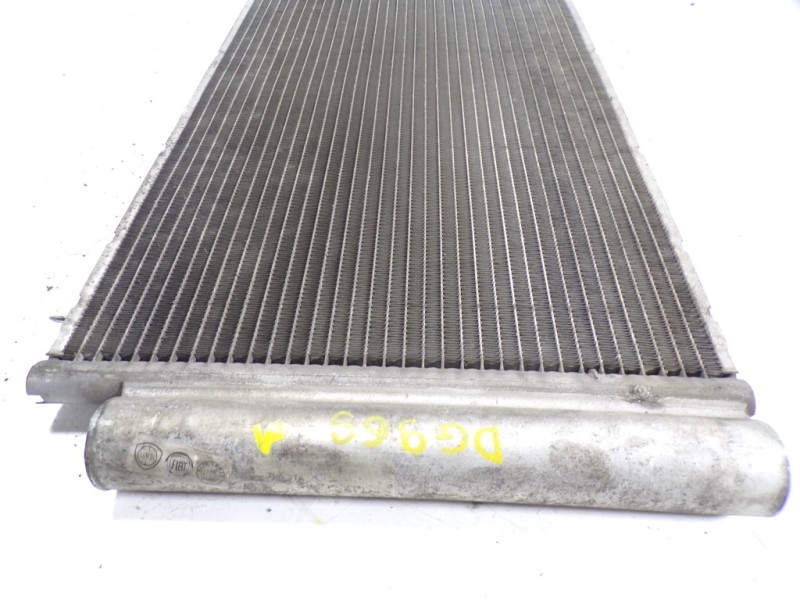 Recambio de condensador aire acondicionado para opel combo d 1.3 16v cdti referencia OEM IAM 95510682  