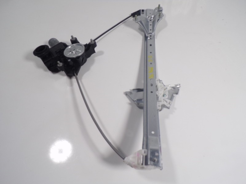 Recambio de elevalunas delantero derecho para toyota rav4 hybrid fwd referencia OEM IAM 8571042140 8571042140 0620205501