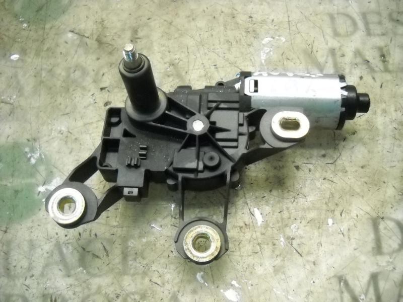 Recambio de motor limpia trasero para ford fiesta (cbk) ghia referencia OEM IAM   