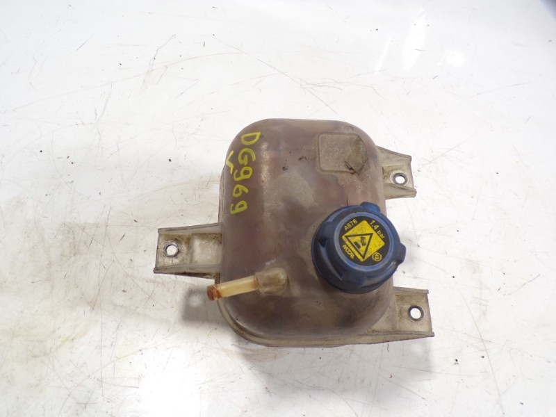 Recambio de deposito expansion para opel combo d 1.3 16v cdti referencia OEM IAM 95510503  