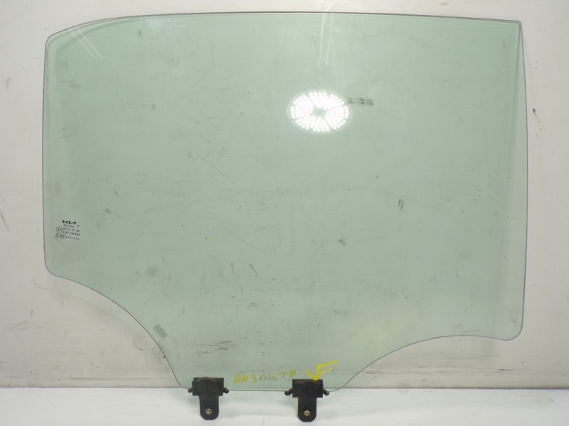 Recambio de cristal puerta trasero derecho para kia rio (yb) 1.0 tgdi cat referencia OEM IAM 83420H8110  
