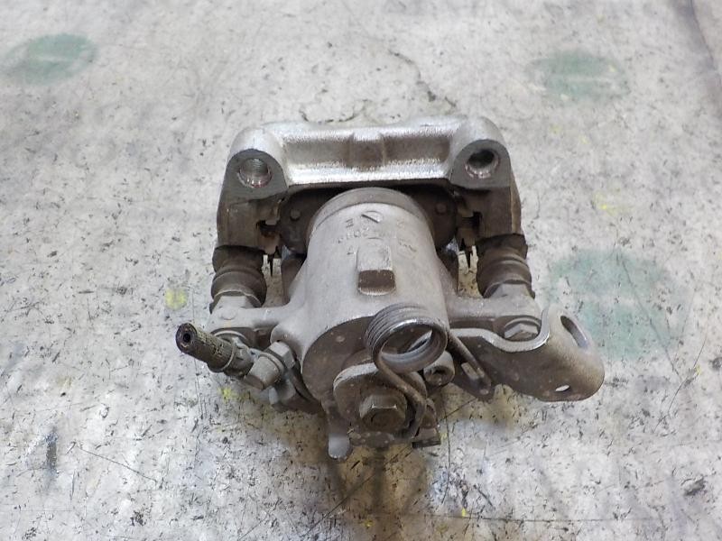 Recambio de pinza freno trasera izquierda para opel zafira b 1.6 16v cat referencia OEM IAM   