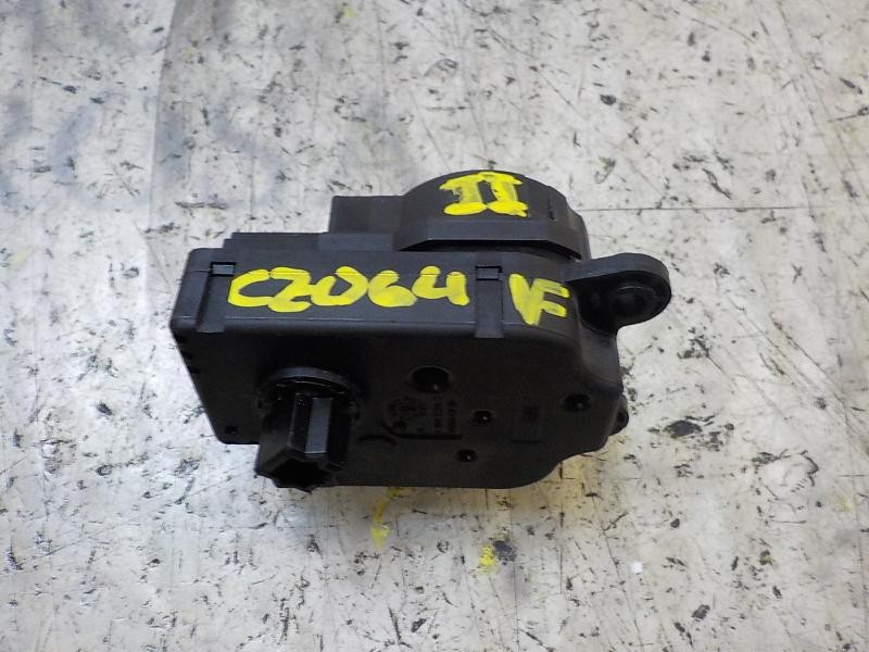 Recambio de motor electrico para ford focus turn. (cb8) 1.6 tdci cat referencia OEM IAM 1786200  