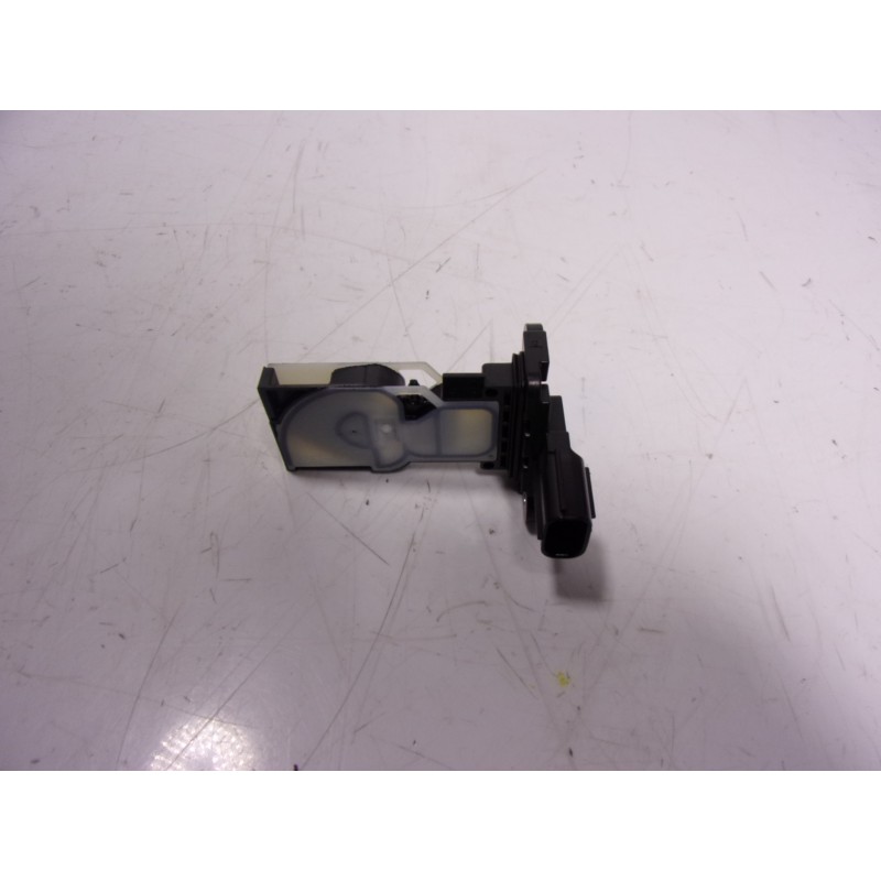 Recambio de caudalimetro para toyota corolla cross hybrid 1.8 referencia OEM IAM 2220424010 2220424010 