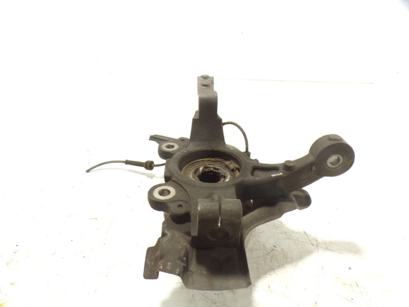 Recambio de mangueta delantera derecha para opel combo d 1.3 16v cdti referencia OEM IAM 95511322  