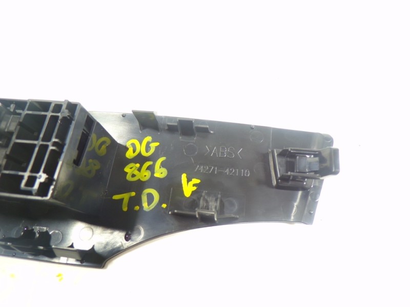 Recambio de mando elevalunas trasero derecho para toyota rav4 hybrid fwd referencia OEM IAM 8481012110 7427142110 