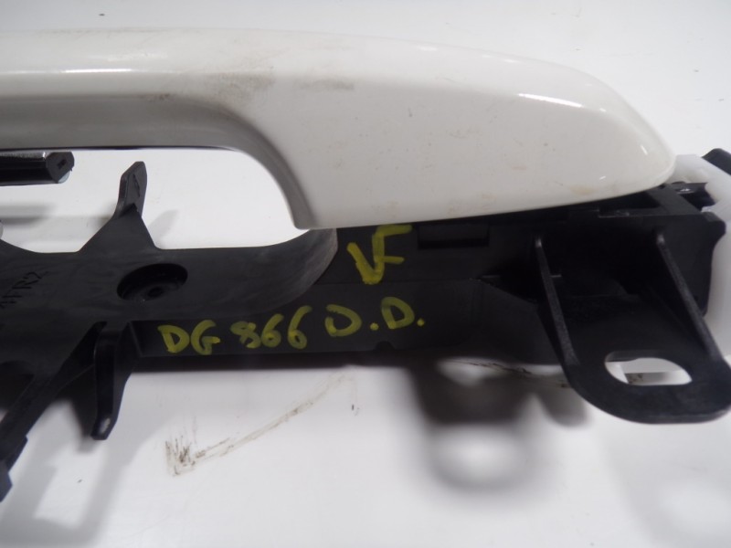 Recambio de maneta exterior delantera derecha para toyota rav4 hybrid fwd referencia OEM IAM 6921142080A0  