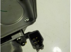 Recambio de motor limpia trasero para mitsubishi space star (a00) 1.2 referencia OEM IAM 8253A105 596002510  2