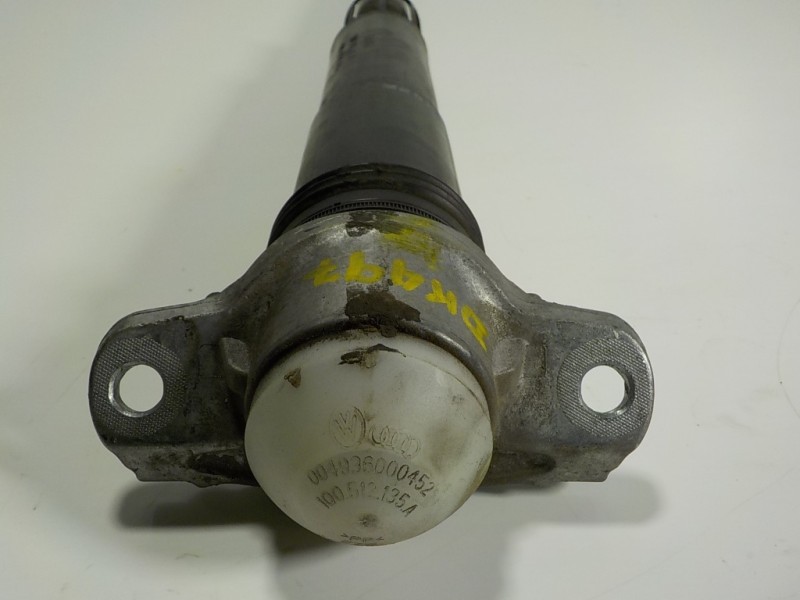 Recambio de amortiguador trasero derecho para seat leon (5f1) 1.6 tdi referencia OEM IAM 5Q0513049DD 5Q0512013ES 