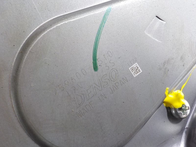 Recambio de motor limpia trasero para mitsubishi space star (a00) 1.2 referencia OEM IAM 8253A105 596002510 