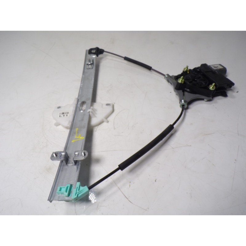 Recambio de elevalunas delantero izquierdo para kia rio (yb) 1.0 tgdi cat referencia OEM IAM 82401H8110 82450H8010 