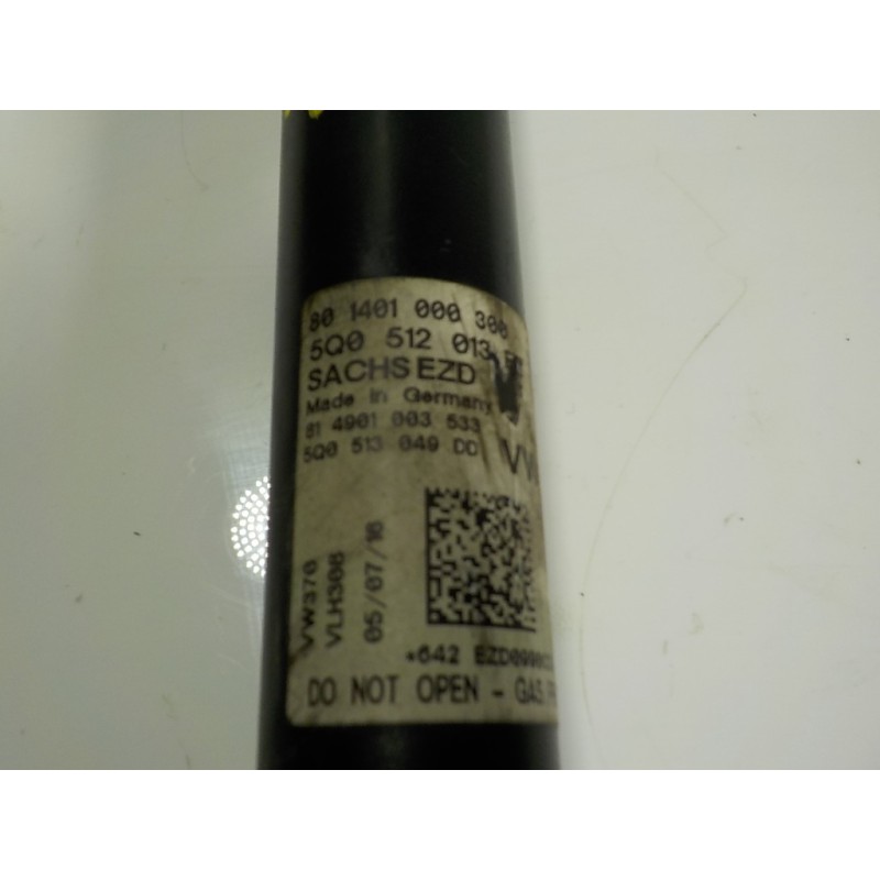 Recambio de amortiguador trasero izquierdo para seat leon (5f1) 1.6 tdi referencia OEM IAM 5Q0513049DD 5Q0512013ES 